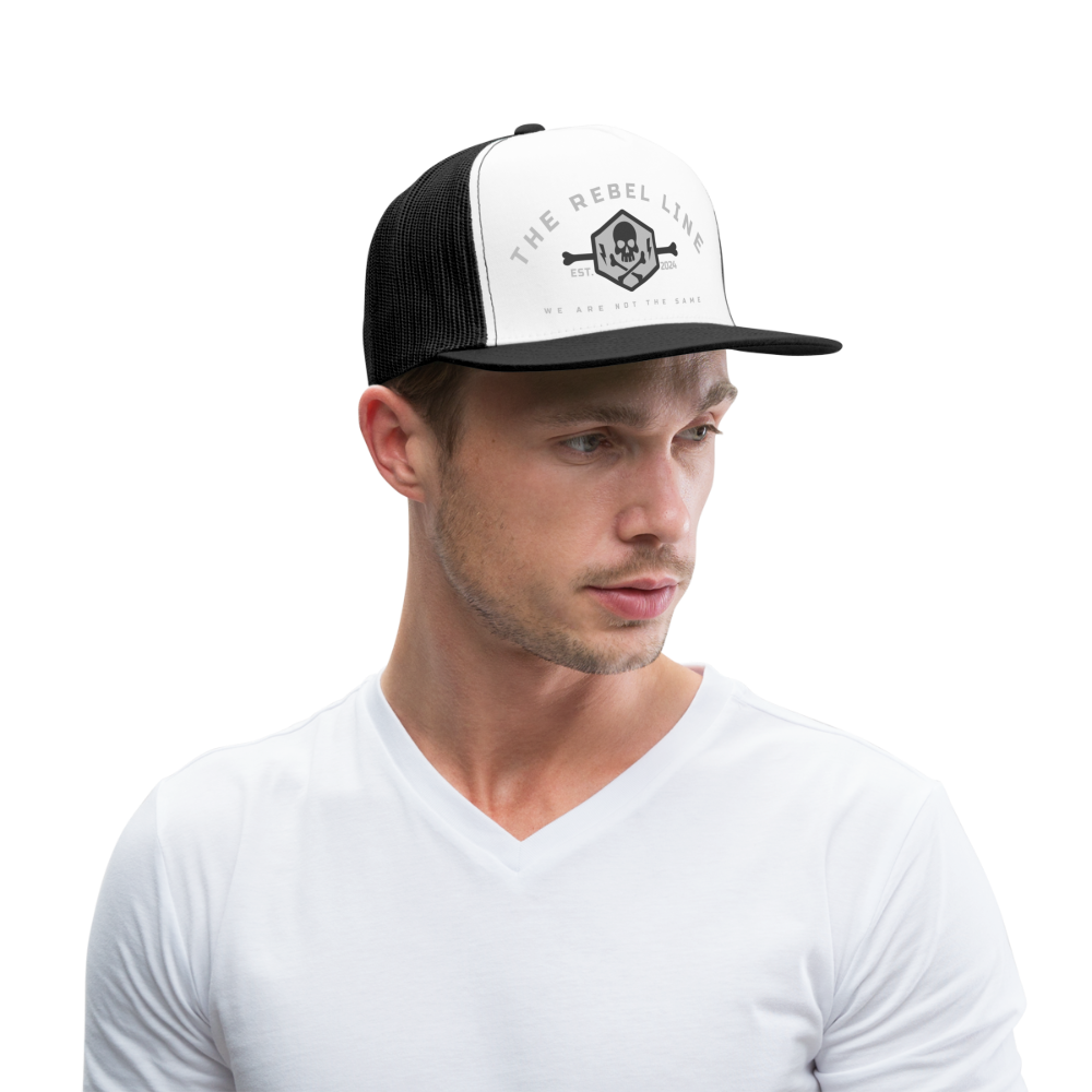 Trucker Hat - white/black